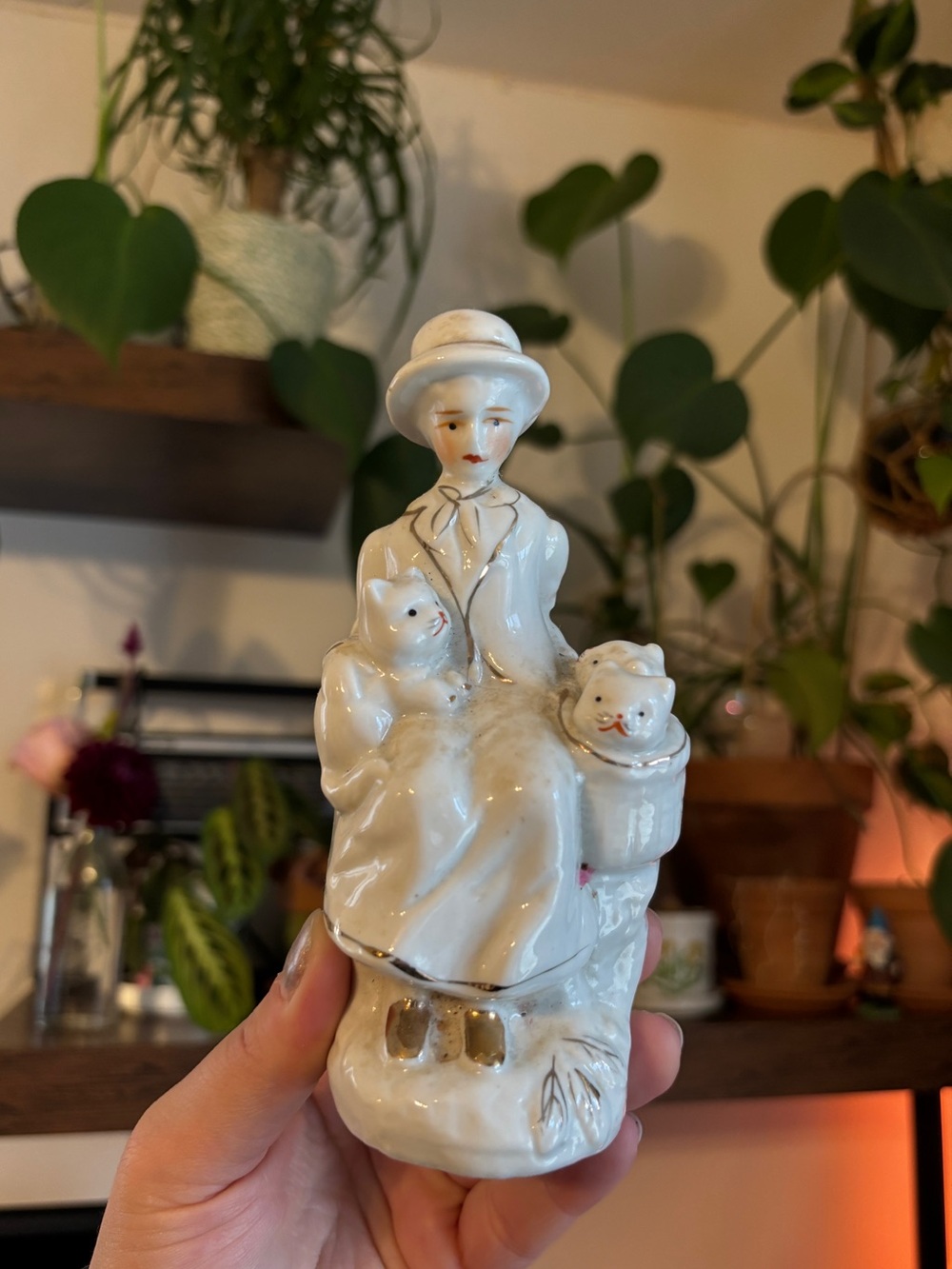 EUC Vintage MCM Porcelain & Gold Trim Figurine | Woman Holding 3 Cats / Kittens
